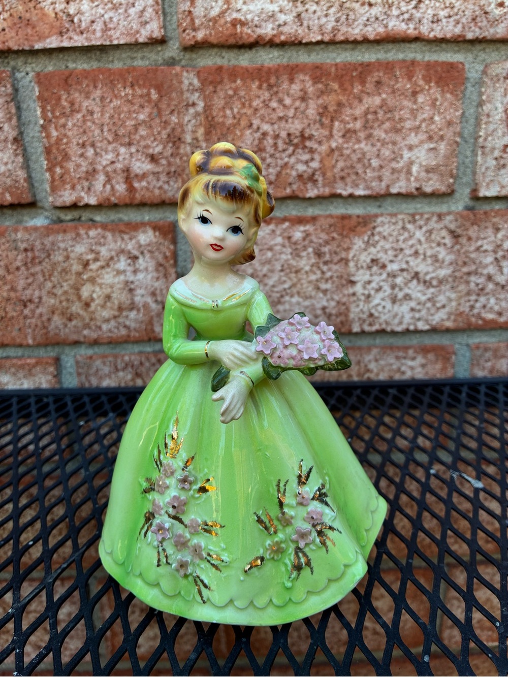 Green Floral Vintage Lady Figurine Holding Bouquet